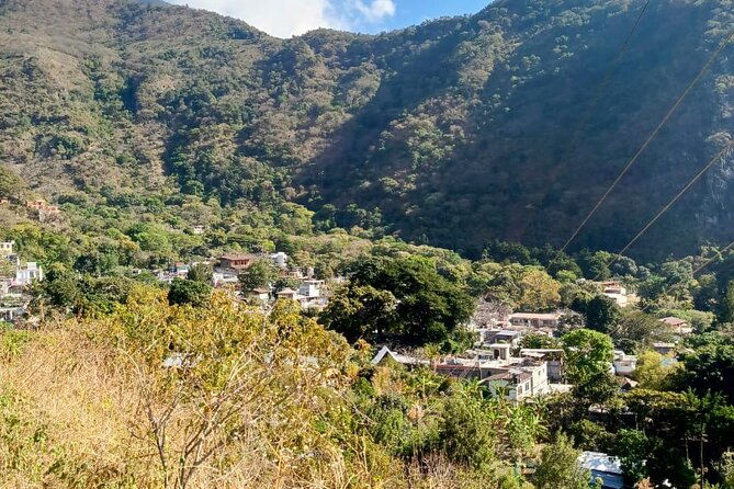 private-ancestral-mayan-walk-between-santa-cruz-and-tzununa