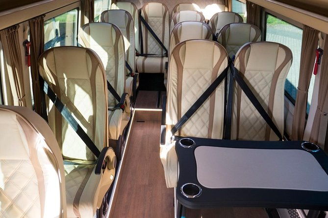 private-arrival-transfer-from-barcelona-airport-to-sitges