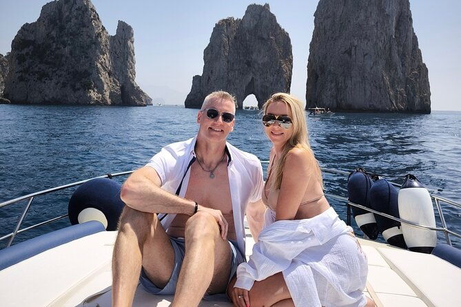 private-boat-tour-of-capri-and-amalfi-from-sorrento