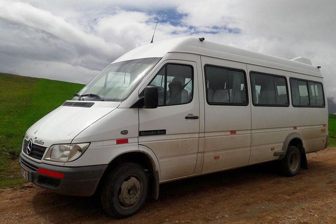 private-bus-and-driver-to-the-sacred-valley-of-cusco-private-car-in-cusco