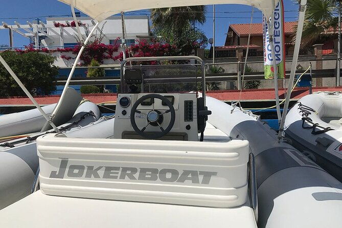 private-cruise-to-the-pontine-islands-on-board-the-clubman-21-dinghy