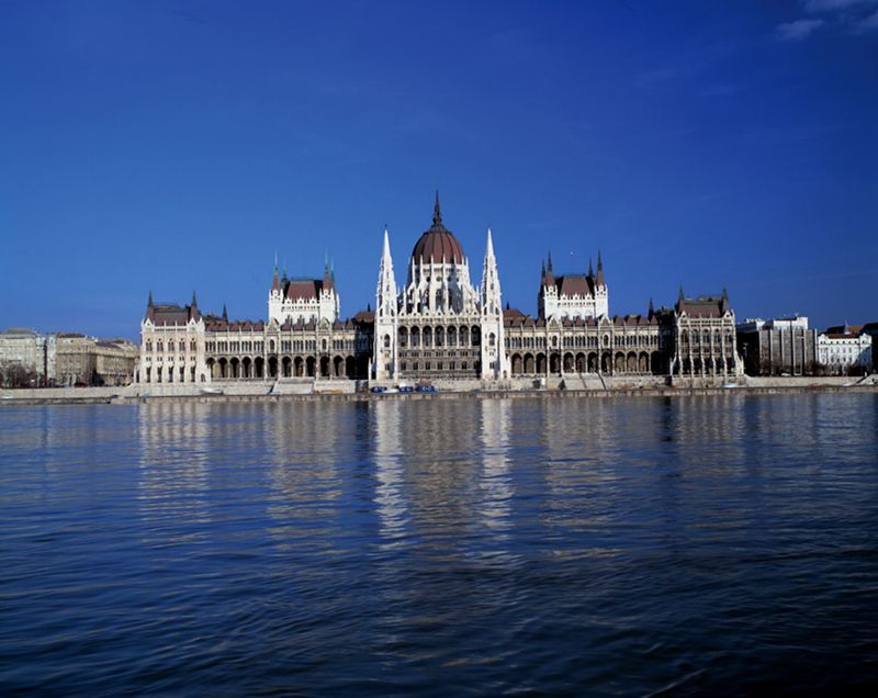 private-day-trip-to-budapest-from-vienna-2
