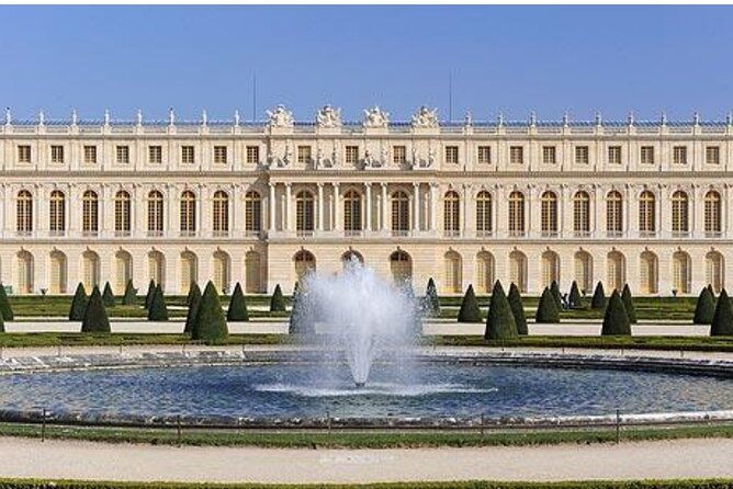 private-full-day-paris-trip-including-louvre-and-versailles-with-pickup