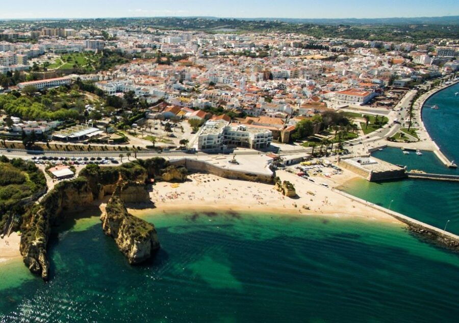 private-lagos-and-benagil-tour-from-lisbon