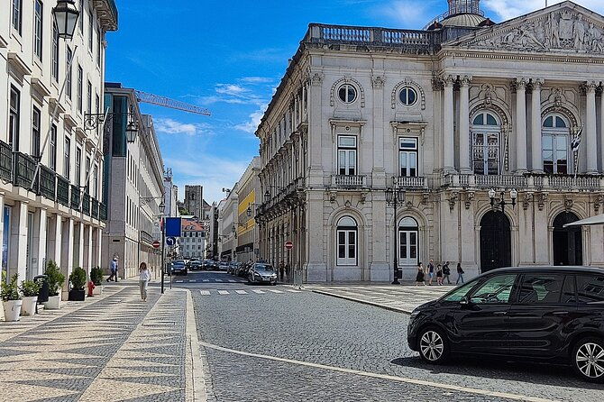 private-lisbon-airport-to-city-transfer