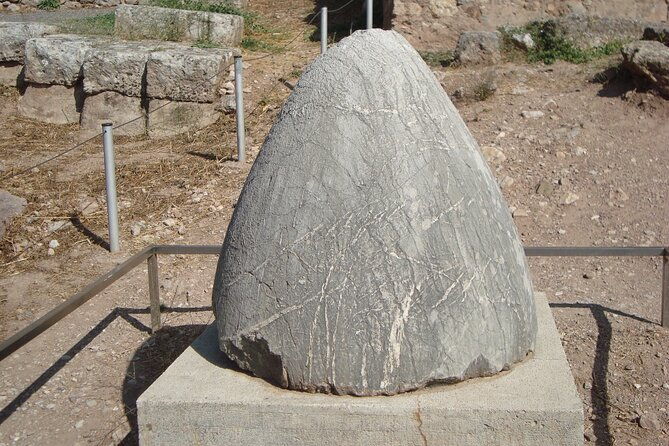 private-luxury-full-day-tour-to-thermopylae-delphi