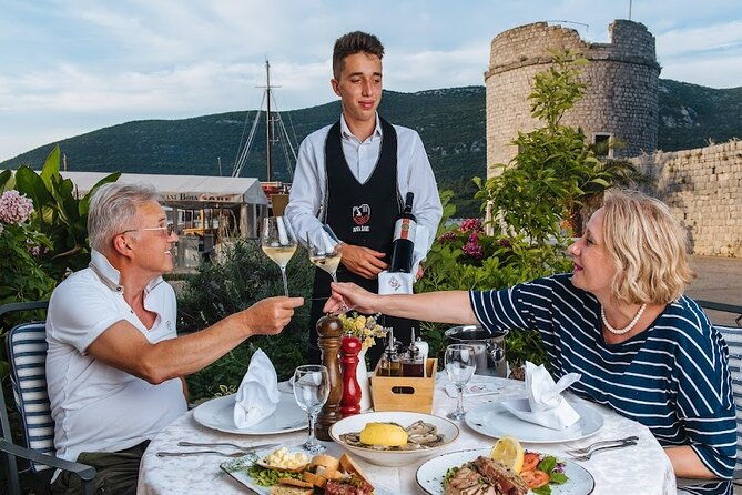 private-oyster-wine-tasting-in-croatia