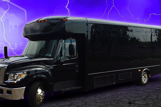private-party-bus-up-to-30-people-vegas-nightclub-tour