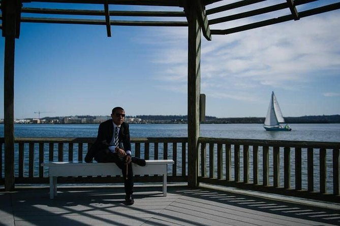 Private Photo Session With a Local Photographer in Washington, D.C.