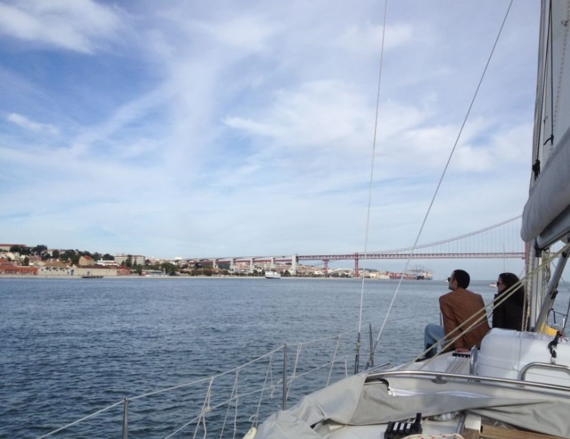 private-sailing-boat-tour-lisbon-with-a-drink-2-to-8-hours