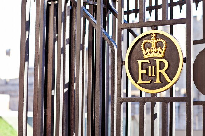 private-sightseeing-tour-black-taxi-london-from-heathrow-airport