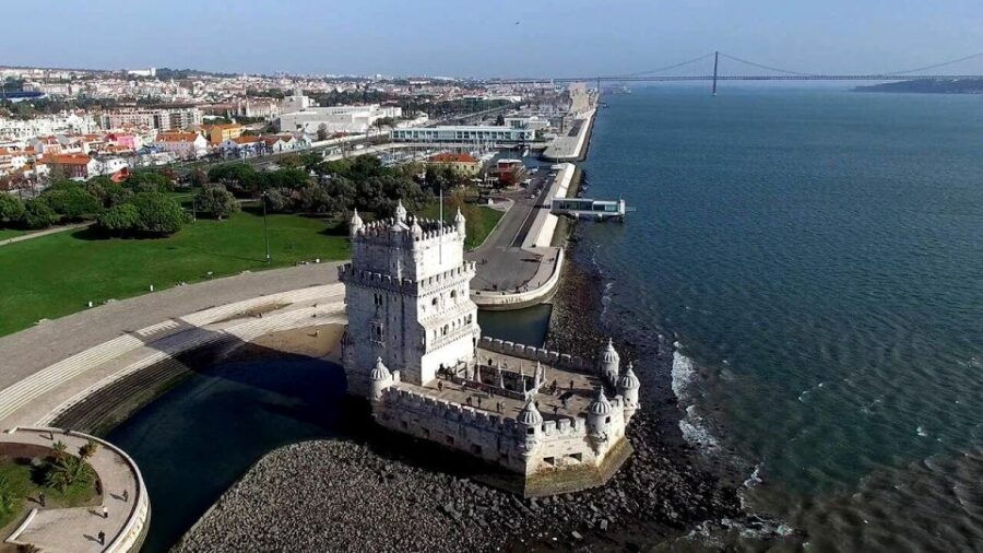 private-tour-3-h-belem-cristo-rei-lisbon-sightseeing