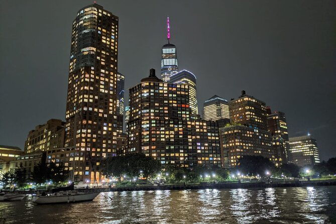 private-tour-li-sound-to-east-river-to-the-statue-of-liberty