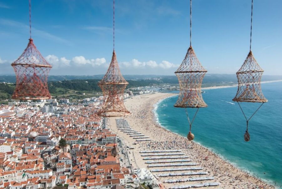 private-tour-nazare-waves-and-village-from-lisbon