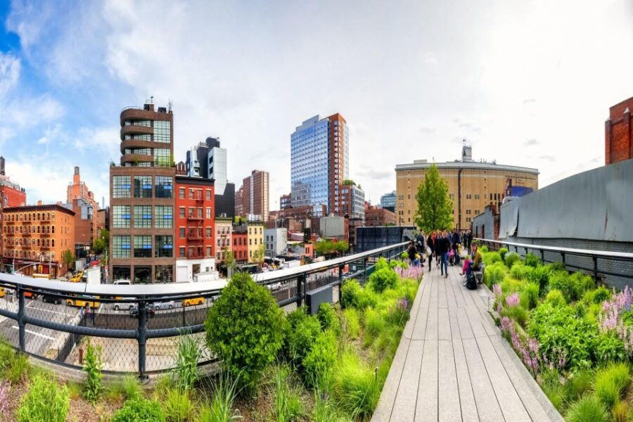 private-tour-of-high-line-chelsea-hudson-yards-and-edge-2