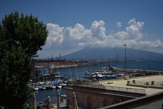 private-tour-of-the-naples-royal-palace-and-saint-martin-certosa
