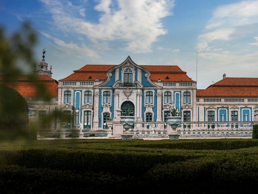 private-tour-sintra-cabo-da-roca-and-cascais-3