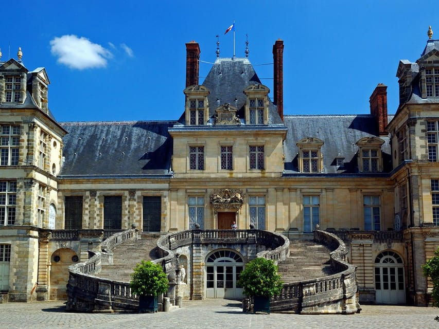 private-tour-to-fontainebleau-from-paris-tickets-included-2
