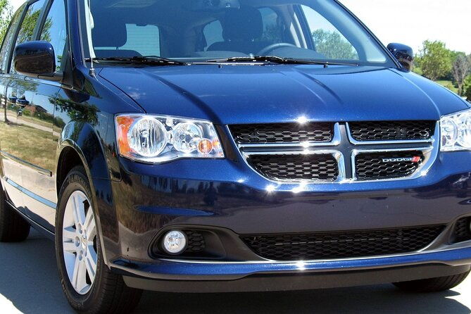 Private Transfer Between Boston Logan Airport and Boston City