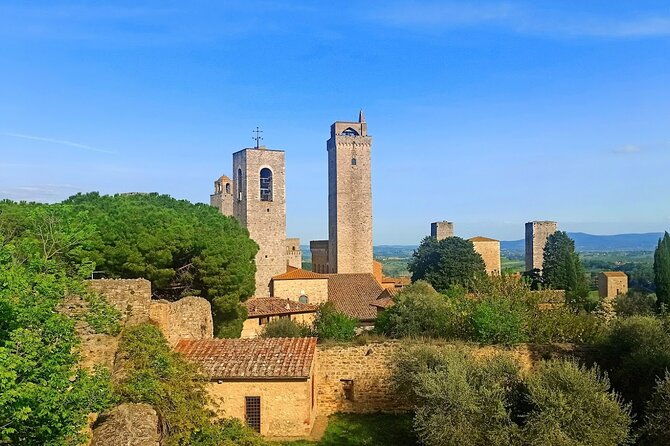 private-transfer-from-florence-to-siena-with-stop-in-s-gimignano-monteriggioni