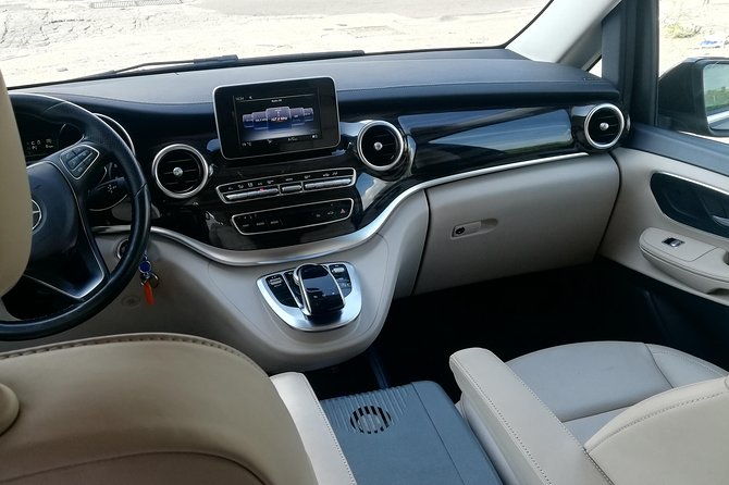 private-transfer-sorrento-to-rome-or-vv-pompeii-stop-optionable