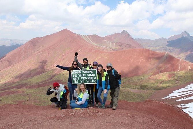 rainbow-mountain-and-red-valley-1-day-private-service