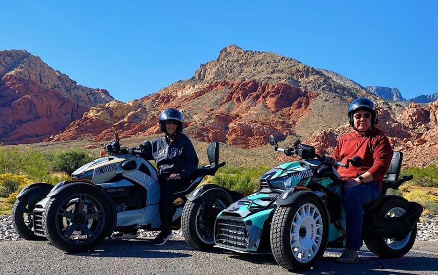 red-rock-canyon-couples-private-guided-trike-tour