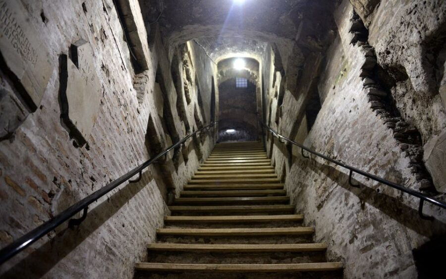 rome-appian-way-and-catacombs-vip-tour-with-hotel-pickup