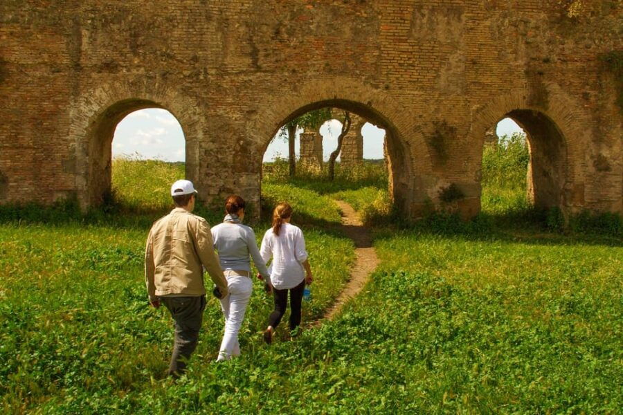 rome-appian-way-aqueducts-catacombs-at-closing-time