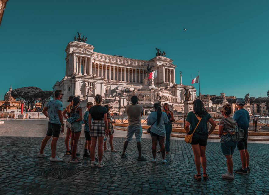 rome-city-highlights-guided-walking-tour-at-dusk-or-night