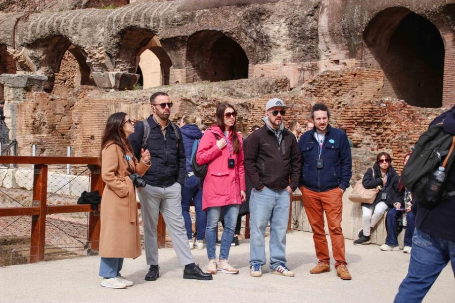 rome-colosseum-roman-forum-palatine-hill-tour-2