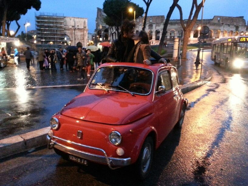 rome-romantic-night-tour-by-classic-fiat-500