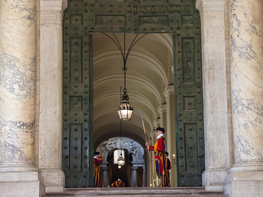 rome-st-peters-basilica-la-pieta-and-papal-tombs-tour
