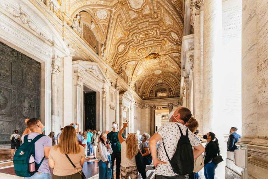 rome-st-peters-basilica-papal-tombs-and-dome-climb-tour