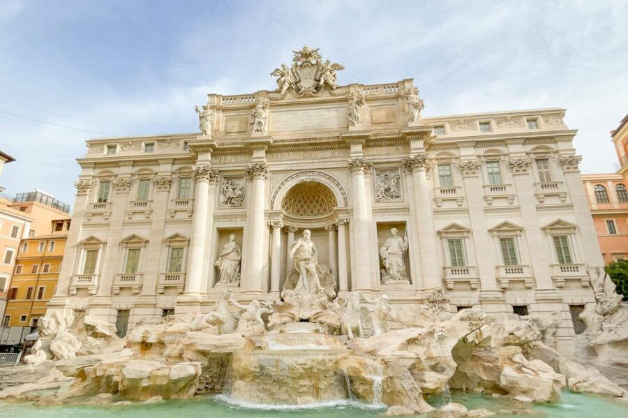 rome-trevi-fountain-underground-aqueduct-walking-tour