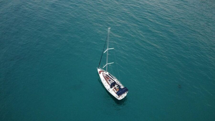 sailing-adventure-in-barcelona-explore-navigate-and-enjoy