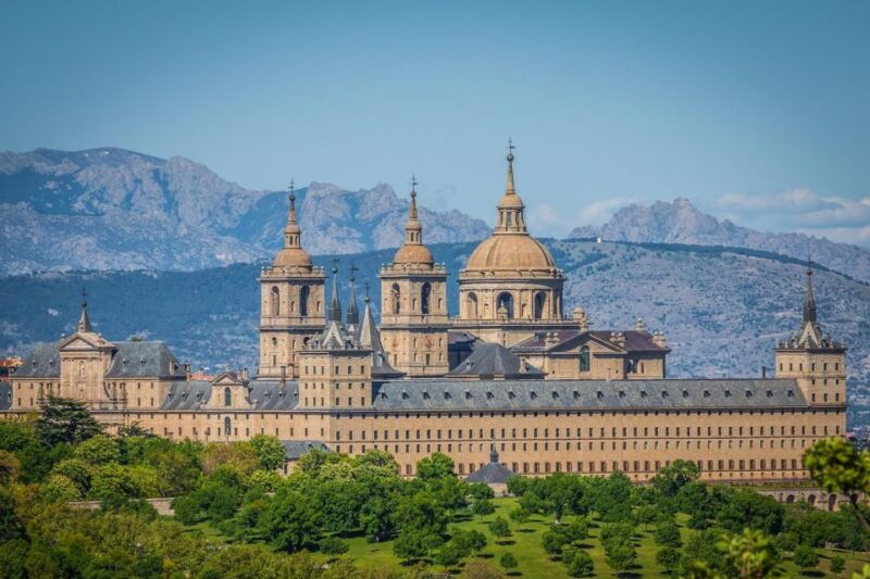 san-lorenzo-de-el-escorial-monastery-private-tour