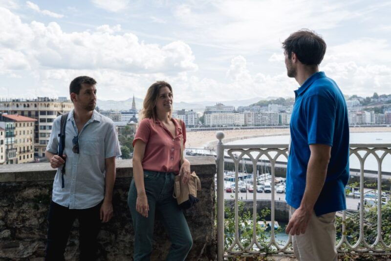 san-sebastian-aquarium-entry-ticket-and-city-walking-tour