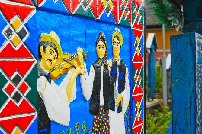 sapanta-merry-cemetery-walking-tour