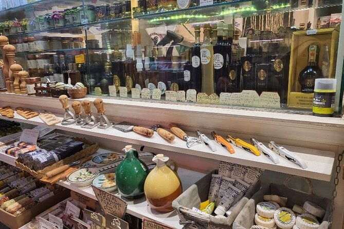 savor-the-flavors-food-tour-in-florence-italy