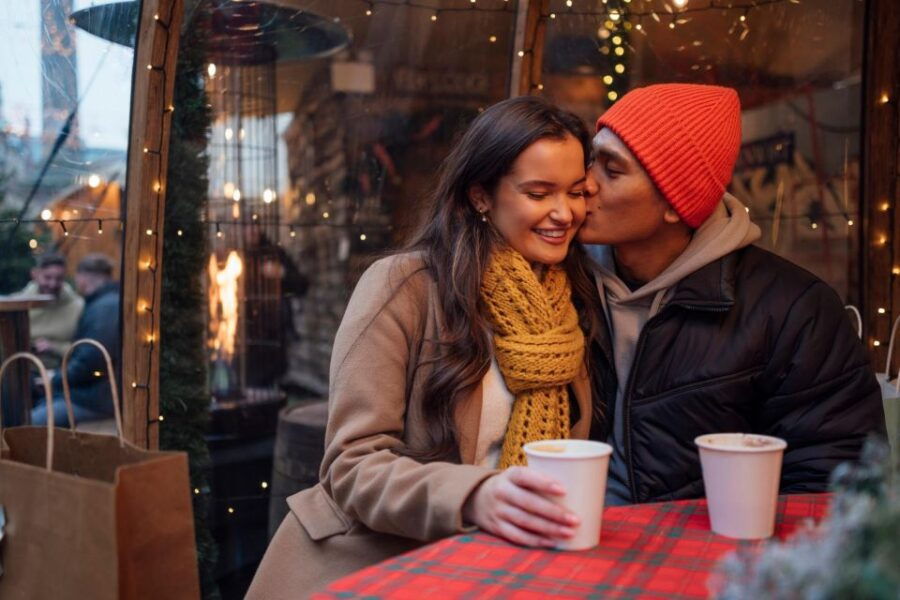 Seattle's Yuletide Magic: A Christmas Wonderland Tour