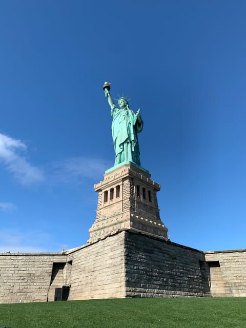 secrets-of-the-statue-of-liberty-ellis-island-walking-tour