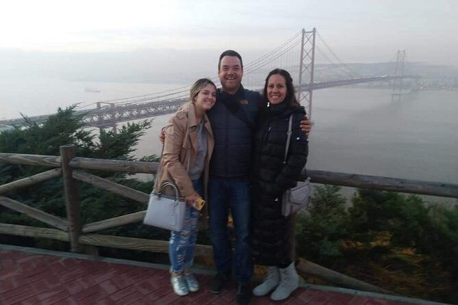 serra-arrabida-azulejos-natural-park-private-tour-and-wine-tour-departure-lisbon