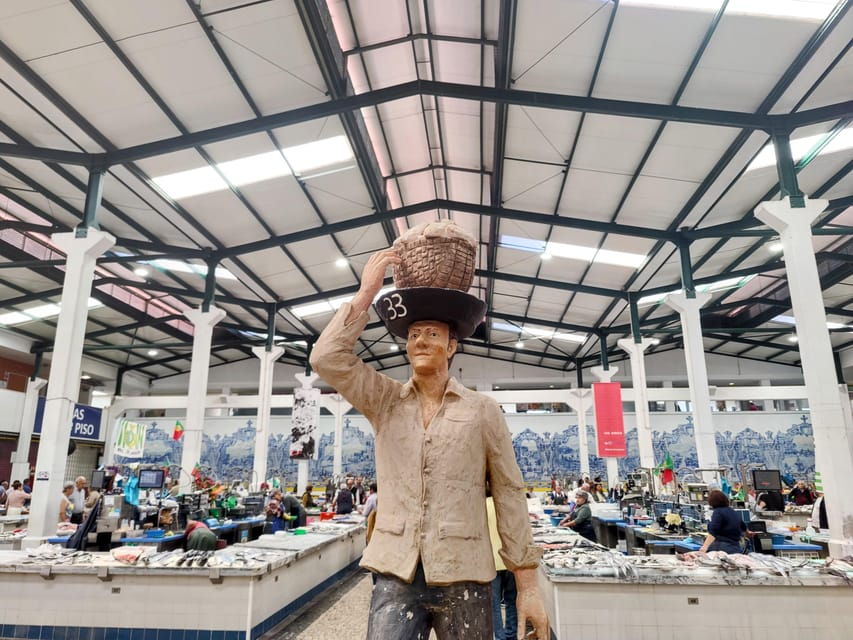 setubal-market-tiles-and-wine-from-lisbon