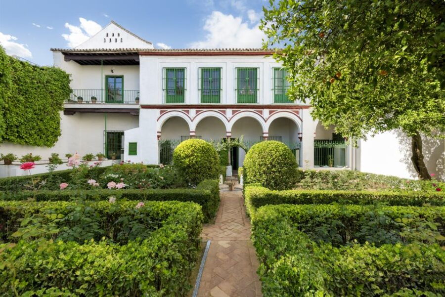 seville-bucarelli-palace-entry-ticket