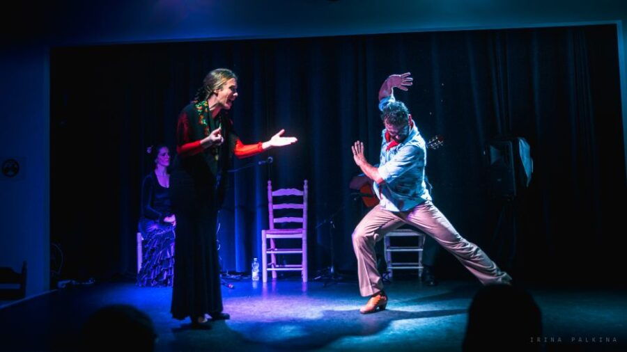 seville-traditional-flamenco-show-in-triana