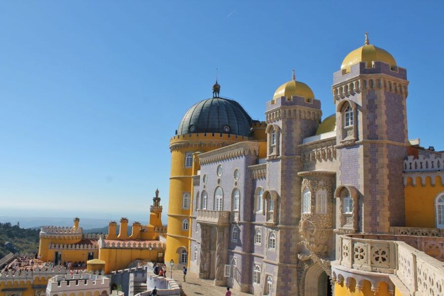sintra-and-cascais-full-day-private-sightseeing-tour