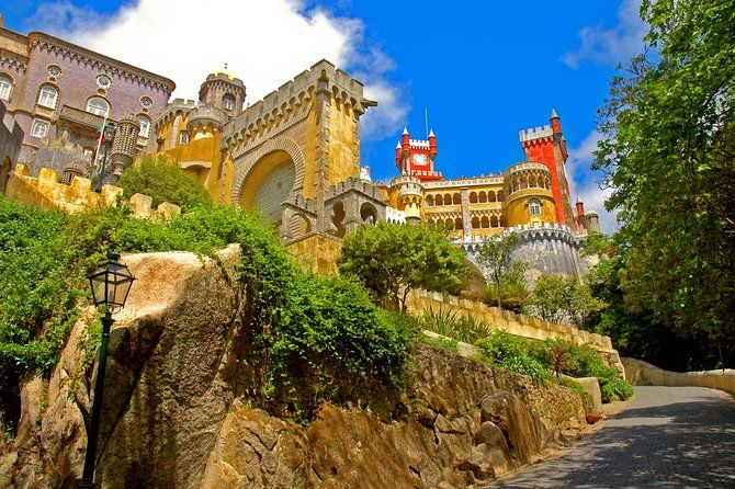 sintra-palaces-full-day-private-tour-from-lisbon