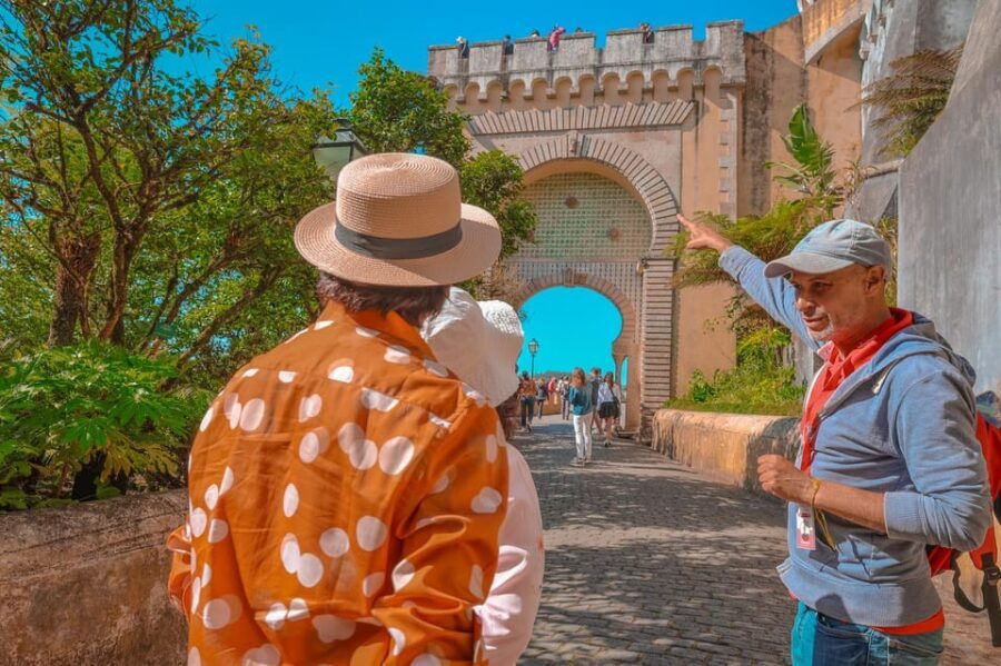 sintra-pena-belem-cascais-lisbon-small-group-tour