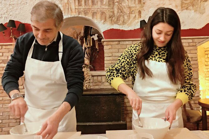 spanish-steps-rome-pizza-making-class-with-wine-and-limoncello